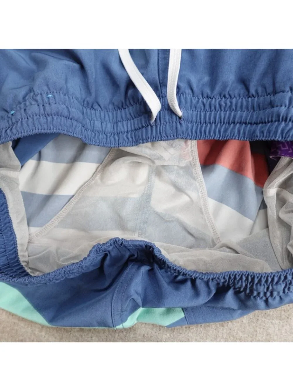 Chubbies Mens Shorts Large Blue Striped Drawstring 8
